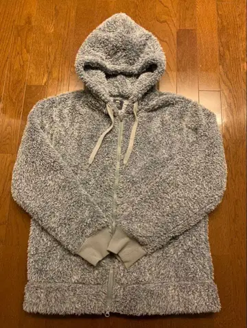 후드티 그레이 후드 부착