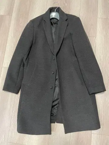 나노 유니버스 체스터 코트