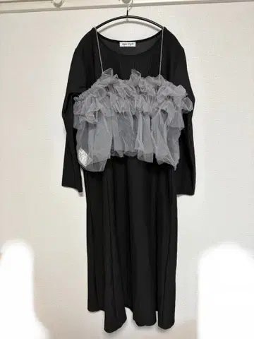 블랙 튤 장식 드레스 L 사이즈
