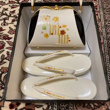 일본 의류용 가방과 조리 세트