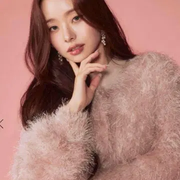 에이미 이스트 월 플러피 샤기 니트 펄 버튼 가디건