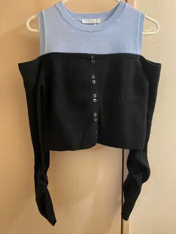 니트 오프숄더 도킹 니트 chico 레이어드 스타일 새상품 미착용