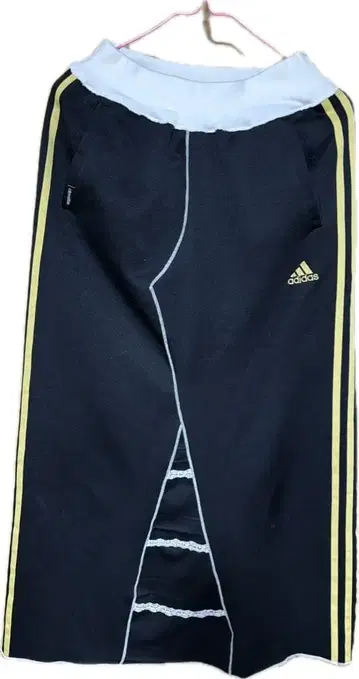 adidas 리메이크 스커트