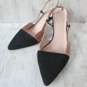 케이트 스페이드 뉴욕 블랙과 베이지 바이컬러 23cm