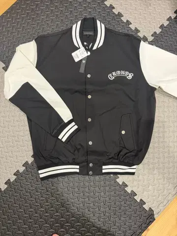 CRONOS 스타디움 자켓 M 사이즈