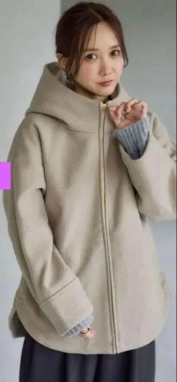 시마무라 mysa 다나카 리나 후드 부착 베이지 자켓 L 사이즈