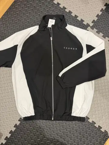 CRONOS 블랙/화이트 나일론 자켓 L