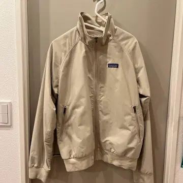 patagonia 베이지 나일론 자켓 M
