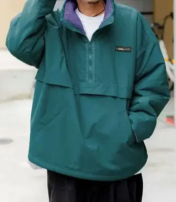 다크 그린 하프 지퍼 나일론 자켓