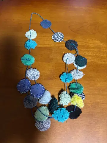 45r45rpm 컬러풀 꽃 모양 패브릭 소재 목걸이