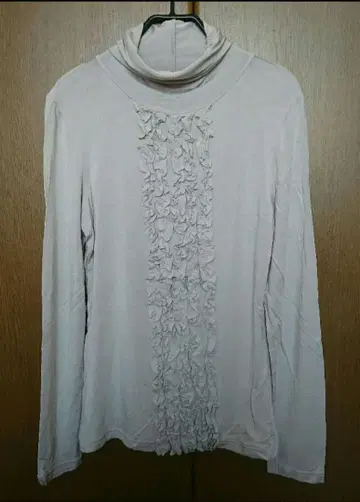 갤러리 비스콘티 상의