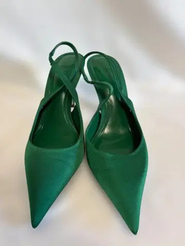 ZARA 그린 스틸레토 슬링백 힐