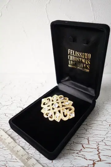 펠리시모 크리스마스 아카이브스 반짝이는 브로치