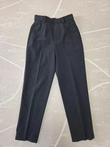 다크 그레이 슬랙스 xs 스마트 앵클 팬츠