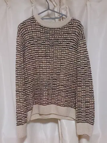 ZARA 베이지 계열 니트 M 사이즈 남성용