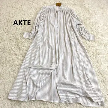 AKTE 액테 스트라이프 볼륨 셔츠 원피스 스트라이프 패턴 베이지