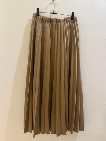 Demi-Luxe BEAMS 베이지 플리츠 롱 스커트