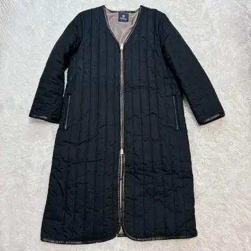 [컨디션 최상] 나노 유니버스 퀼팅 코트 V넥 롱 기장 블랙