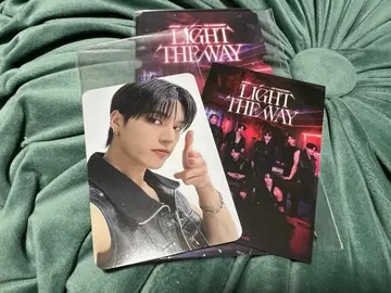 ATEEZ LIGHT THE WAY VR 트레이딩 카드 우영