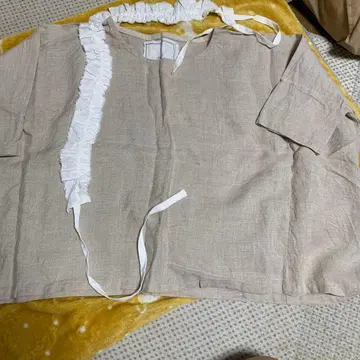 인기 작가님 숄더 프릴 린넨 색 블라우스