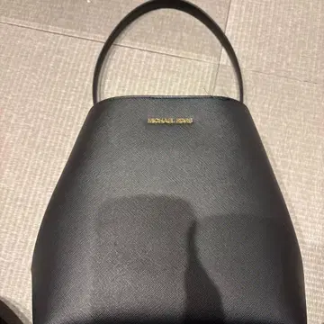 MICHAEL KORS 블랙 토트백