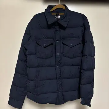 THE NORTH FACE 네이비 다운 자켓