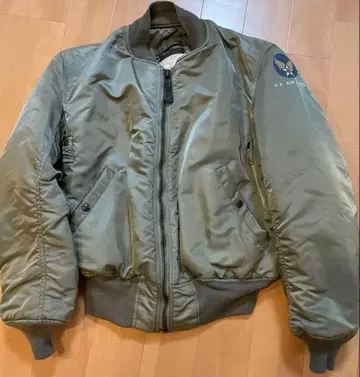 [컨디션 최상] ALPHA INDUSTRIES MA-1 플라이트 자켓