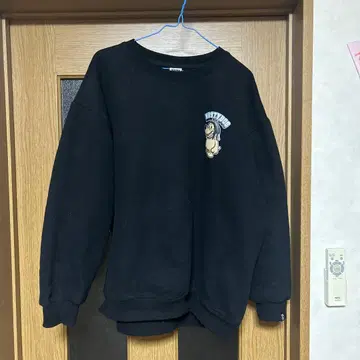 NASTY DOG 블랙 맨투맨 2