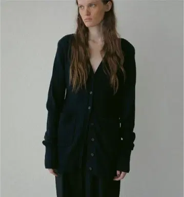 etre tokyo 랜덤 리브 V넥 니트 가디건 네이비