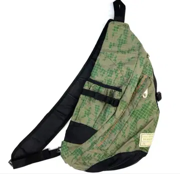 00s t&c 카모플라쥬 숄더백