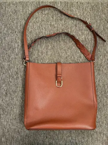 [ SHIPS ] 브라운 가죽 숄더백