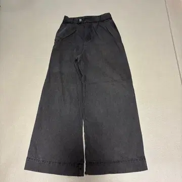 다크 그레이 와이드 팬츠 프린지 밑단