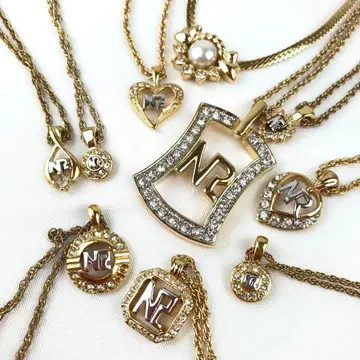 니나리치 목걸이 10개 모음 세트 NINA RICCI 골드