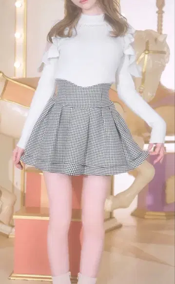 미셸 마카롱 하운드투스 체크 패턴 스커트