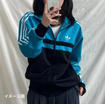 adidas 트랙 자켓 오버 사이즈