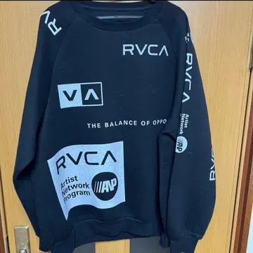 RVCA 블랙 트레이닝복