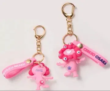 미야쿠미야쿠 핑크 입체 러버 마스코트 키링 세레소 오사카