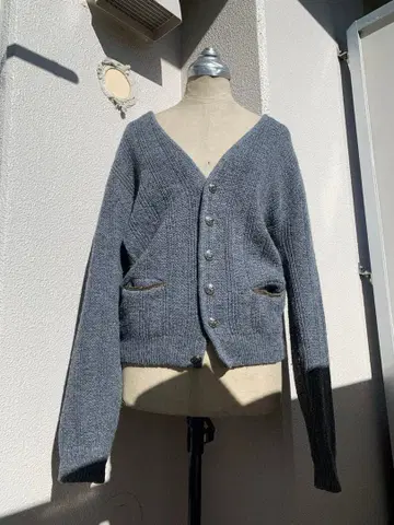 편직 무늬 니트 가디건