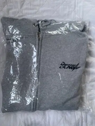 HERE&NOW 후디 투어 굿즈 ZEROBASEONE 왈츠