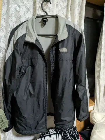 THE NORTH FACE 나일론 자켓 블랙/그레이