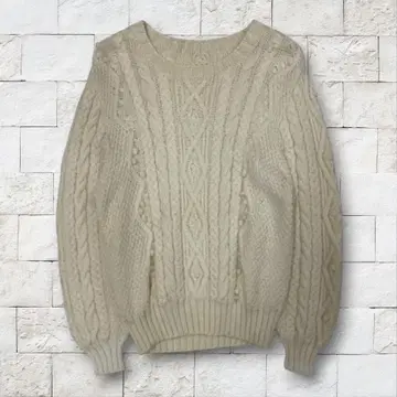 긴팔 니트 스웨터 케이블 짜임 아이보리 고급 캐주얼 내추럴 계열