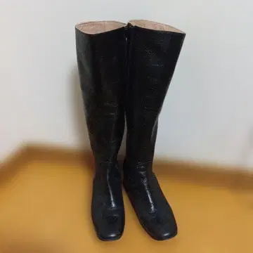 블랙 가죽 롱 부츠 중간 힐