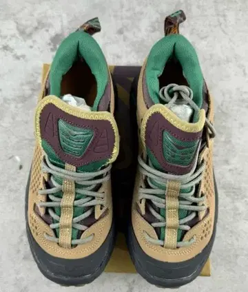 HOKA ONE ONE J.L-A.L TOR ULTRA LOW US10