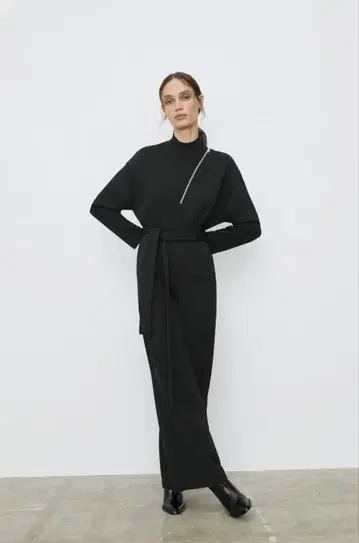 ZARA 가을/겨울 올인원 긴팔 새상품급