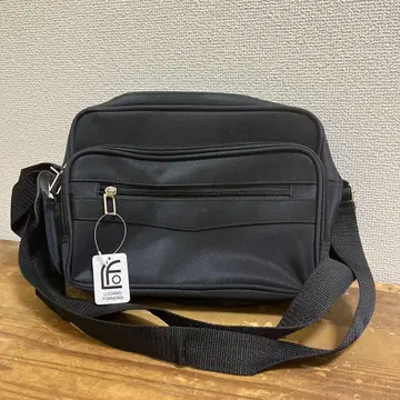 블랙 나일론 숄더백