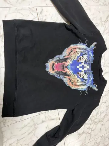 MARCELO BURLON 호랑이 그래픽 맨투맨