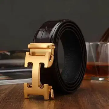 은은하게 품격을 높여주는 다크 브라운 골드 자동 버클 패션 벨트
