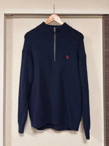 POLO 로고 네이비 스웨터