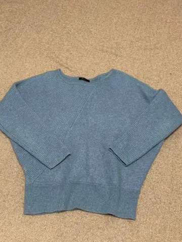 Rosso 블루 리브 긴팔 스웨터