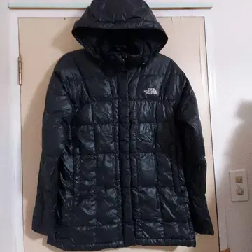 THE NORTH FACE 블랙 다운 자켓 600FP 여성용